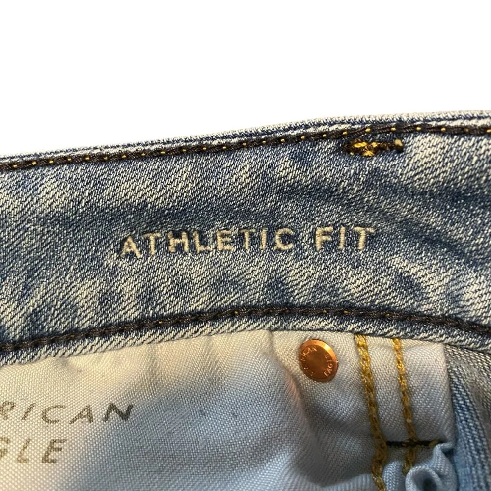 American Eagle Men's AirFlex+ Temp Tech Athletic Fit Jean  Size 34 x 32